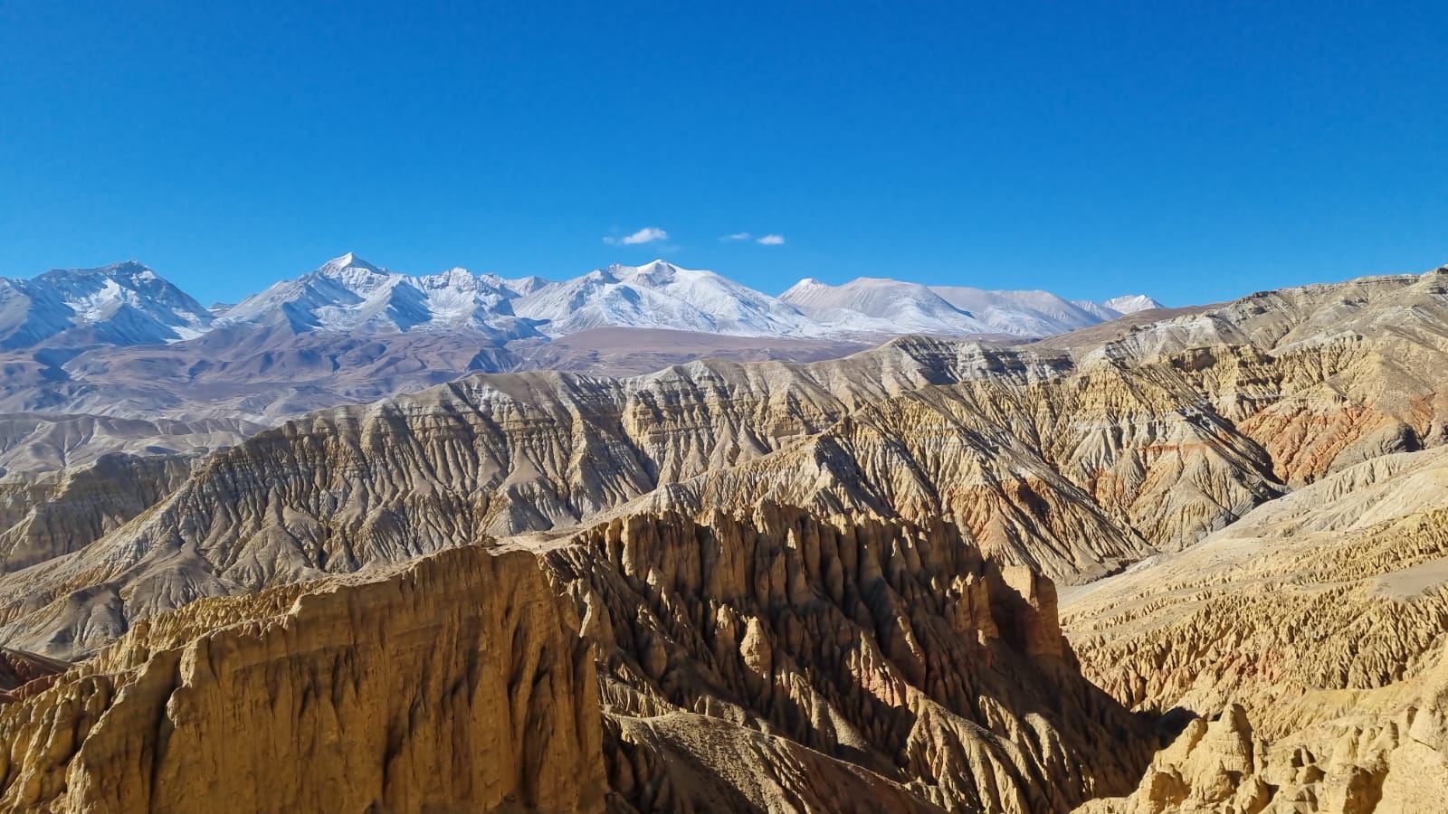 Górny Mustang w Nepalu, Zakazane Królestwo, górski krajobraz Himalajów